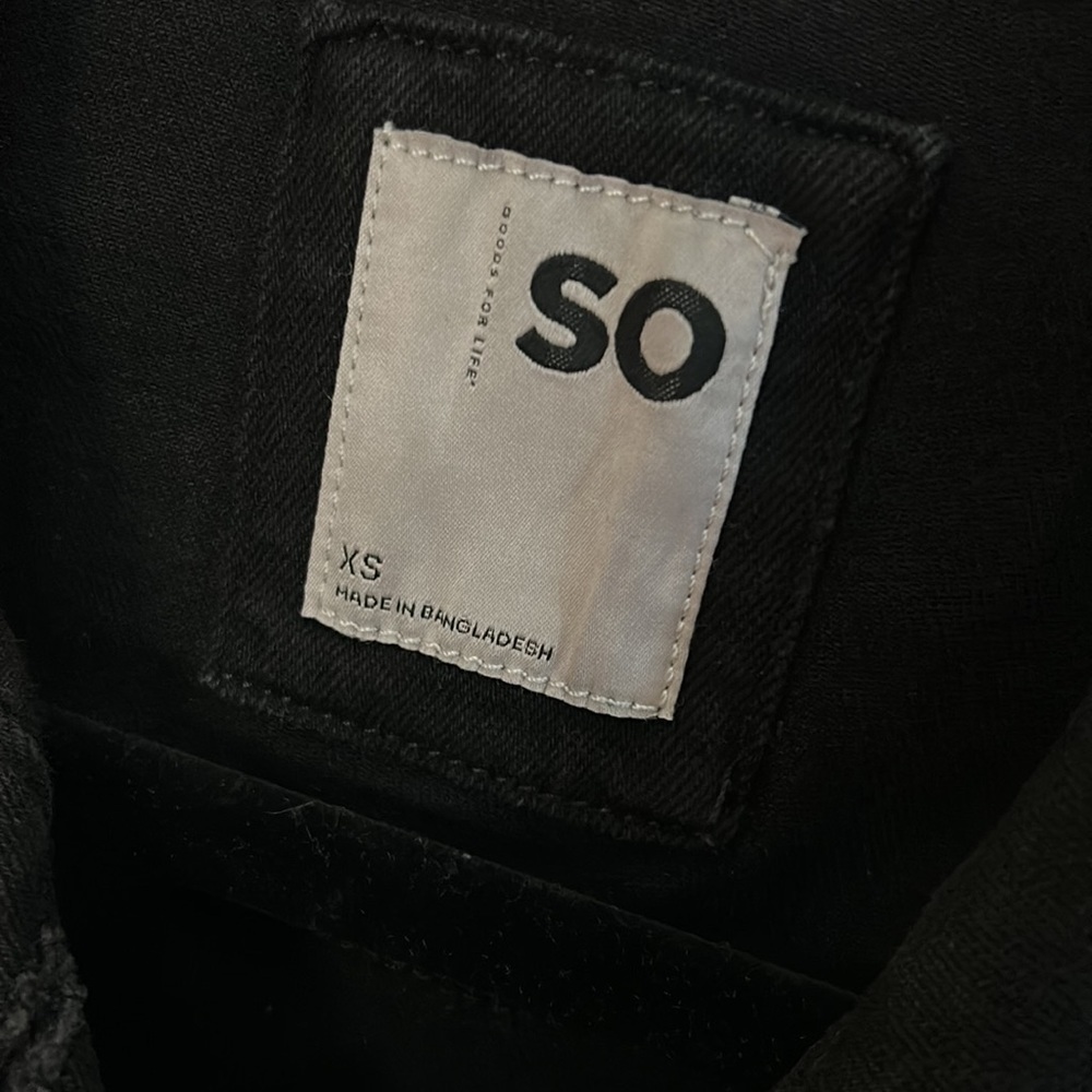 SO Black Fitted Jacket | SIZE XS - Picture 3 of 4